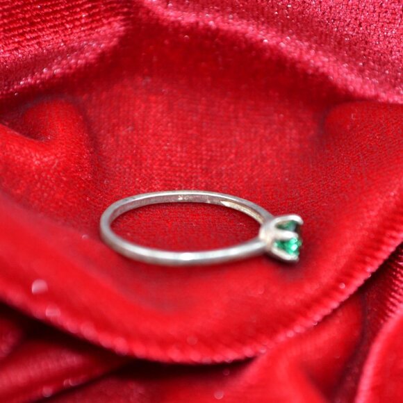 Vintage Sterling Silver 925 Green Stone Statement Ring Size 8 Bold Retro - Picture 5 of 7